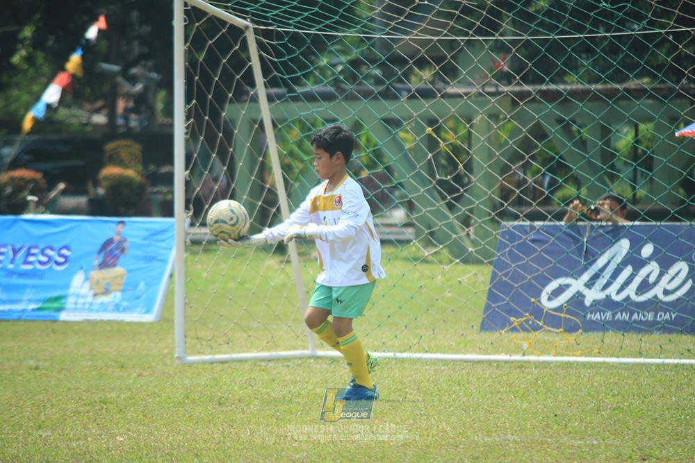 ijlu10 170825 pelita jaya soccer school vs brazillian soccer serpong