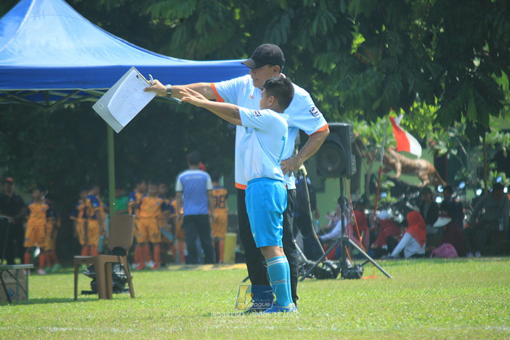 ijlu10 170825 pelita jaya soccer school vs brazillian soccer serpong
