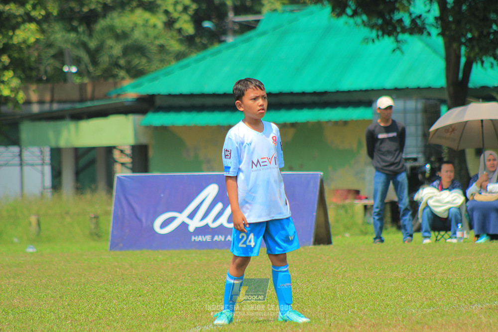 ijlu10 170825 pelita jaya soccer school vs brazillian soccer serpong