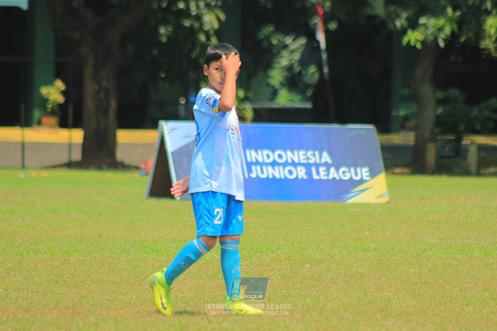 ijlu10 170825 pelita jaya soccer school vs brazillian soccer serpong