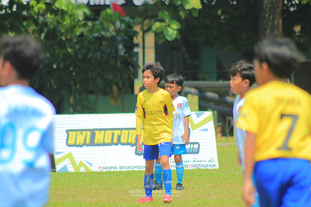 ijlu10 170825 pelita jaya soccer school vs brazillian soccer serpong