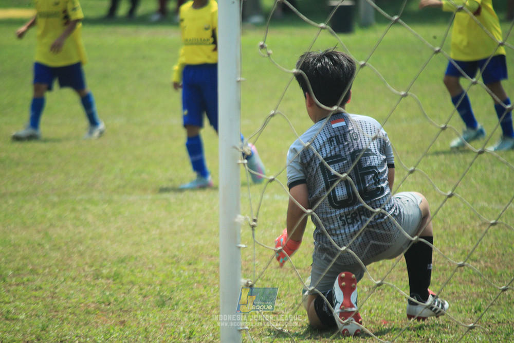 ijlu10 170825 pelita jaya soccer school vs brazillian soccer serpong