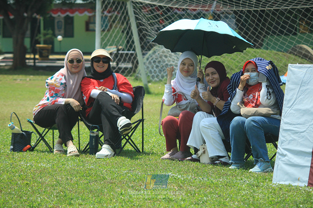ijlu10 170825 pelita jaya soccer school vs brazillian soccer serpong