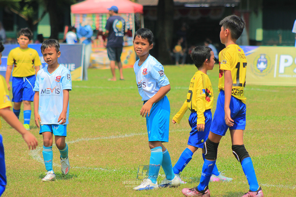 ijlu10 170825 pelita jaya soccer school vs brazillian soccer serpong