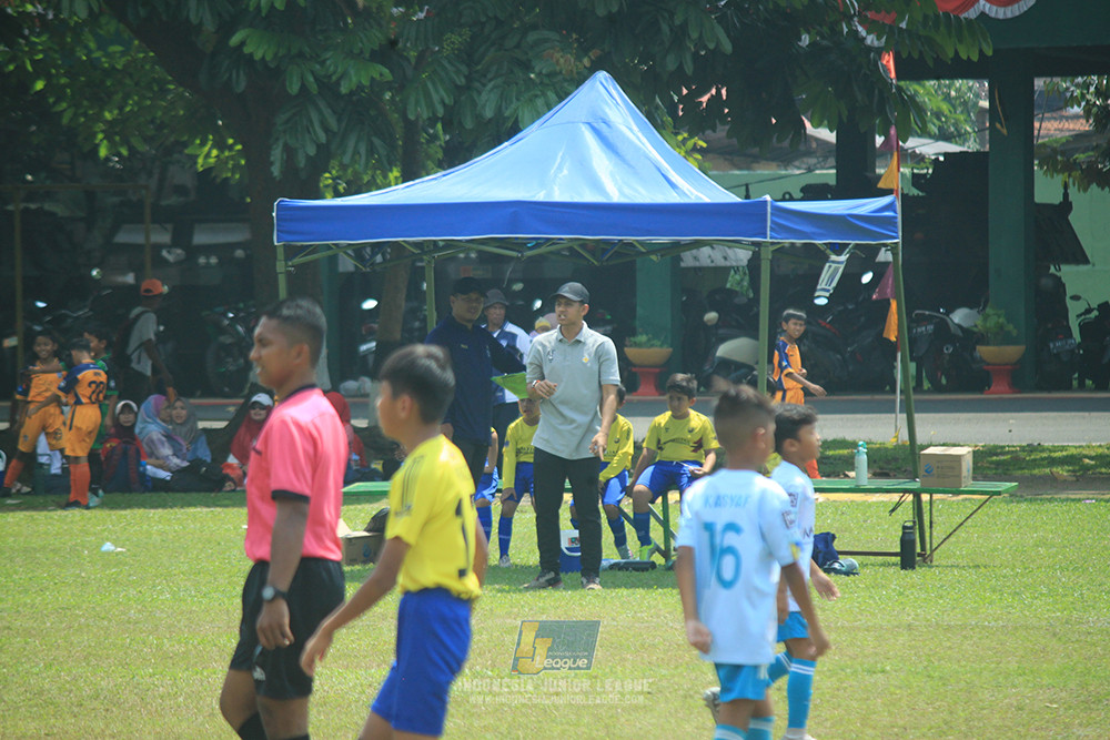 ijlu10 170825 pelita jaya soccer school vs brazillian soccer serpong