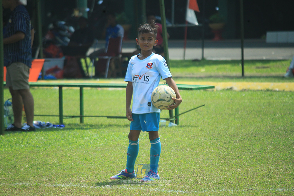 ijlu10 170825 pelita jaya soccer school vs brazillian soccer serpong