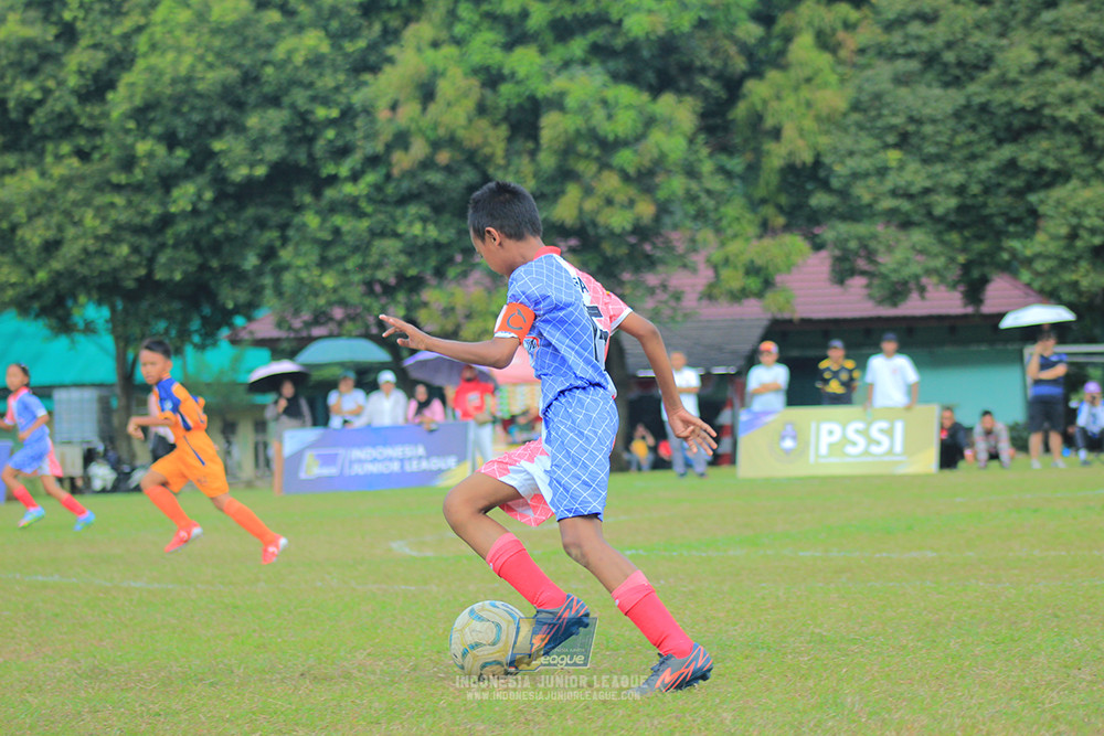 ijlu10 170825 timah united vs endang witarsa fc