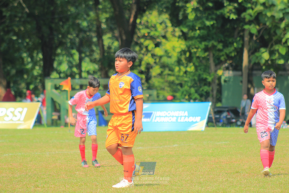 ijlu10 170825 timah united vs endang witarsa fc