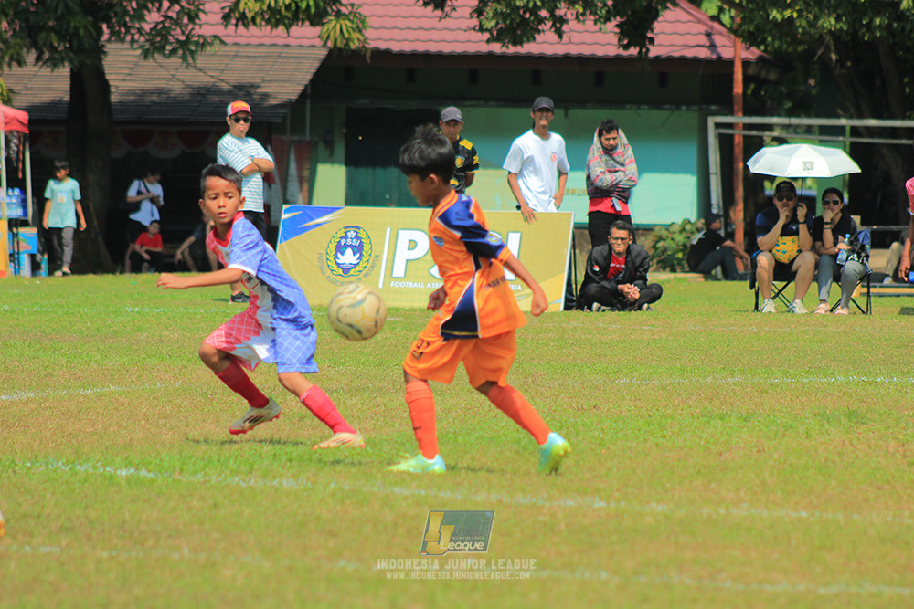 ijlu10 170825 timah united vs endang witarsa fc