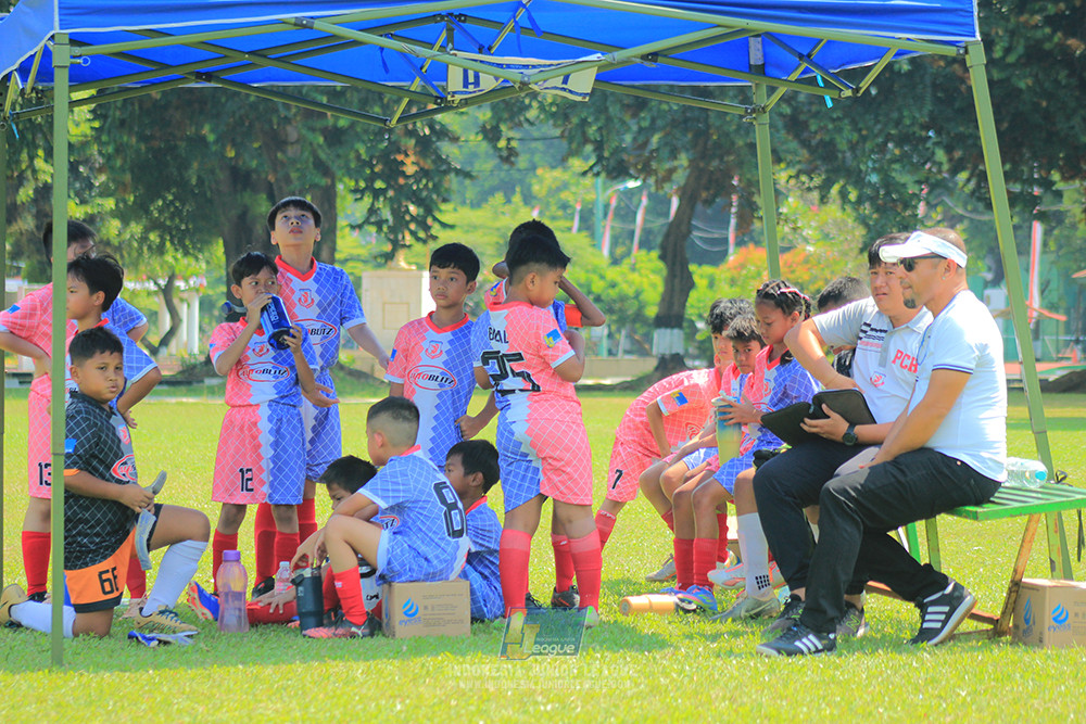 ijlu10 170825 timah united vs endang witarsa fc