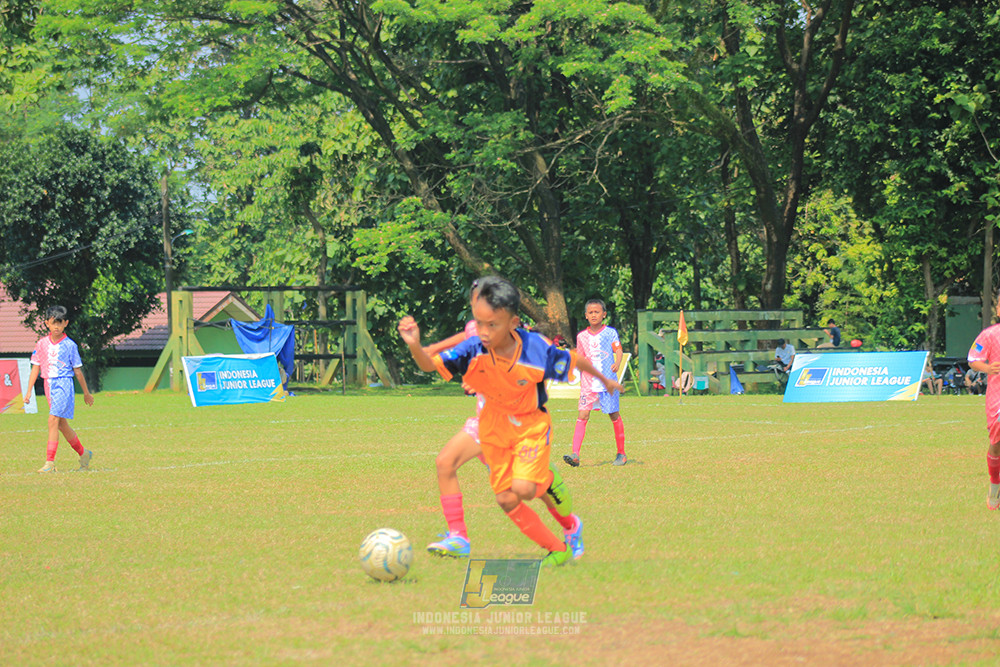ijlu10 170825 timah united vs endang witarsa fc