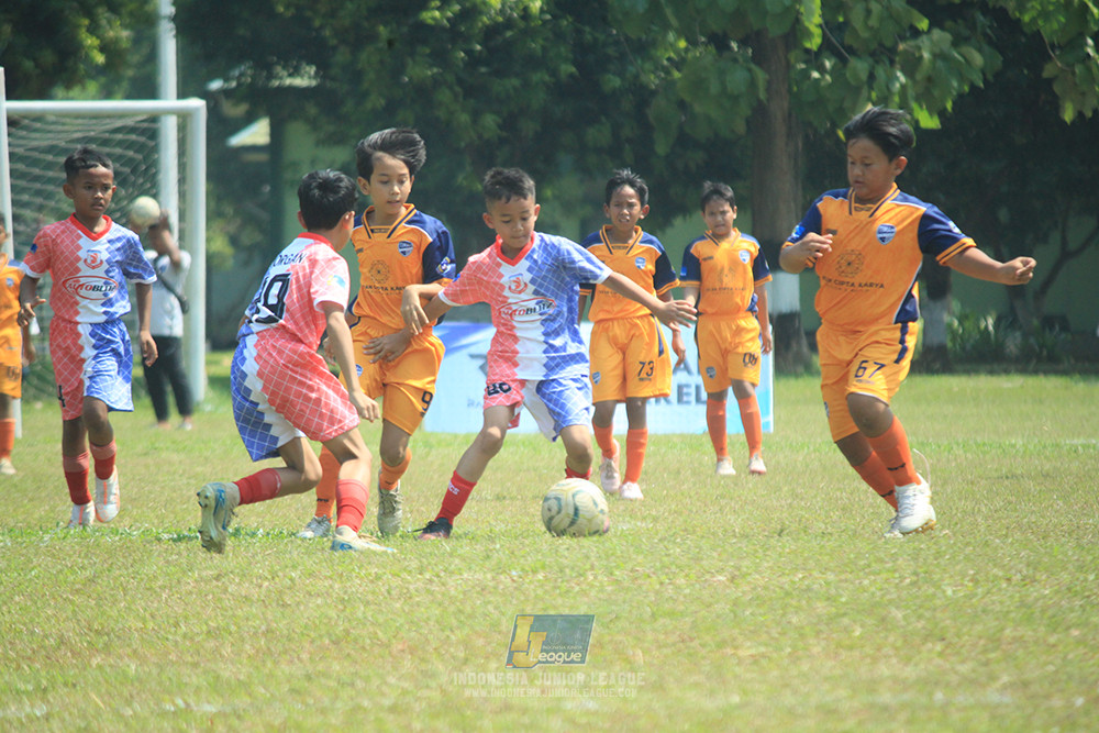 ijlu10 170825 timah united vs endang witarsa fc