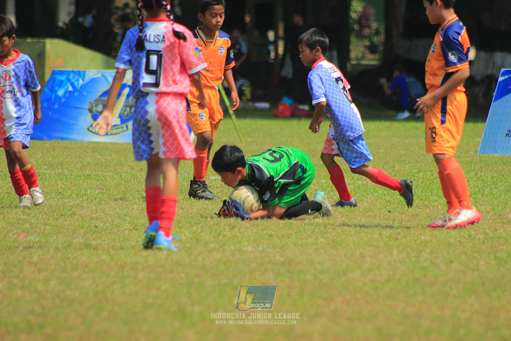 ijlu10 170825 timah united vs endang witarsa fc