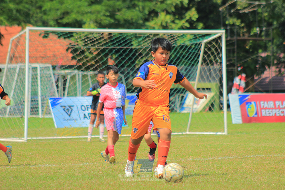 ijlu10 170825 timah united vs endang witarsa fc