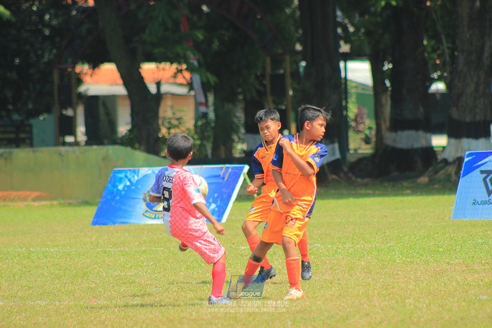 ijlu10 170825 timah united vs endang witarsa fc