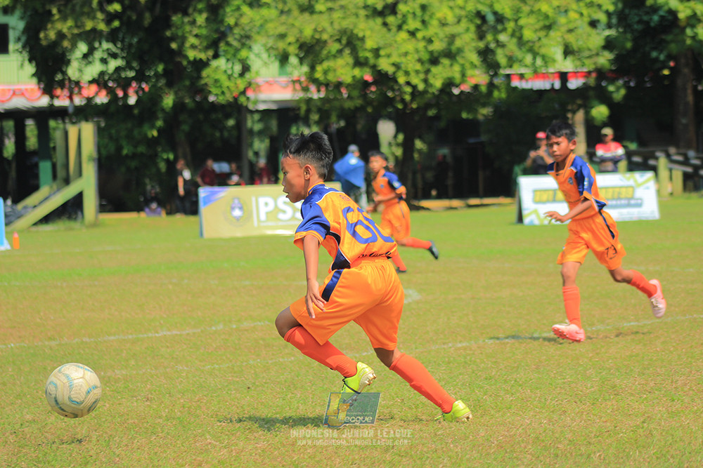 ijlu10 170825 timah united vs endang witarsa fc