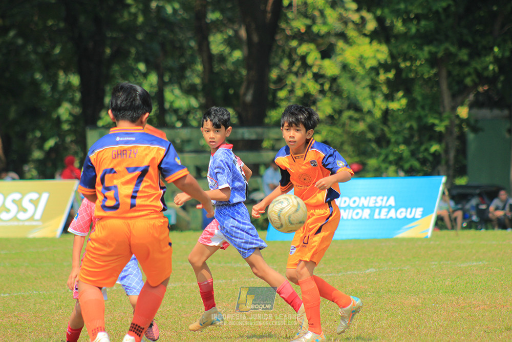 ijlu10 170825 timah united vs endang witarsa fc
