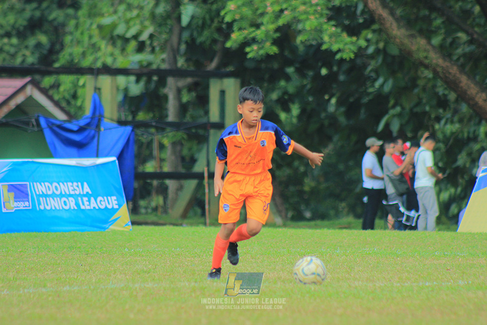 ijlu10 170825 timah united vs endang witarsa fc