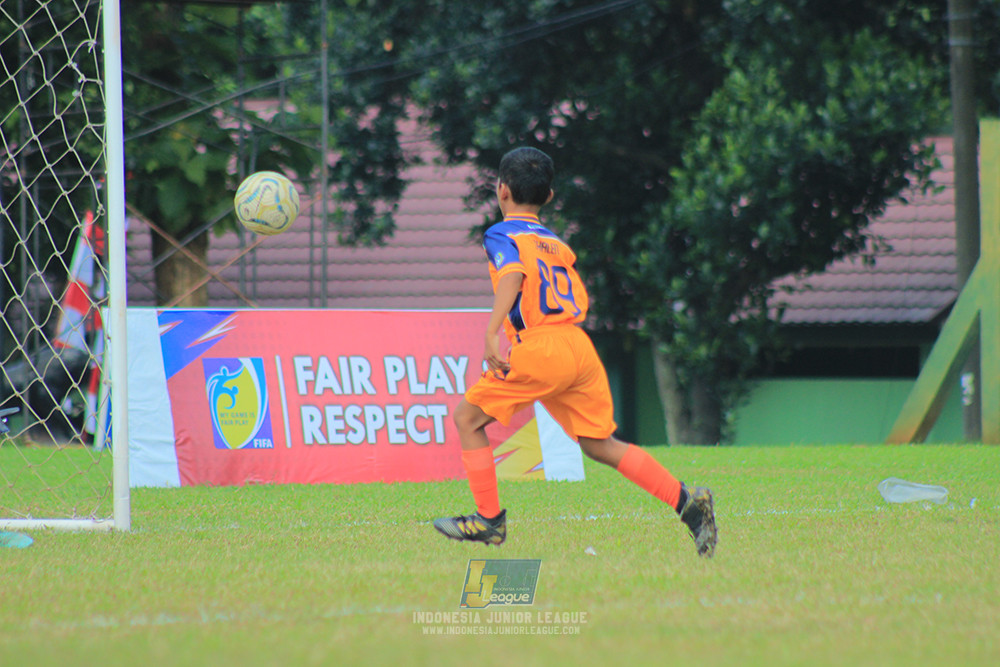 ijlu10 170825 timah united vs endang witarsa fc