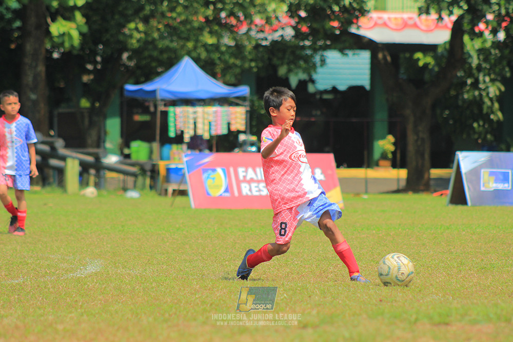 ijlu10 170825 timah united vs endang witarsa fc