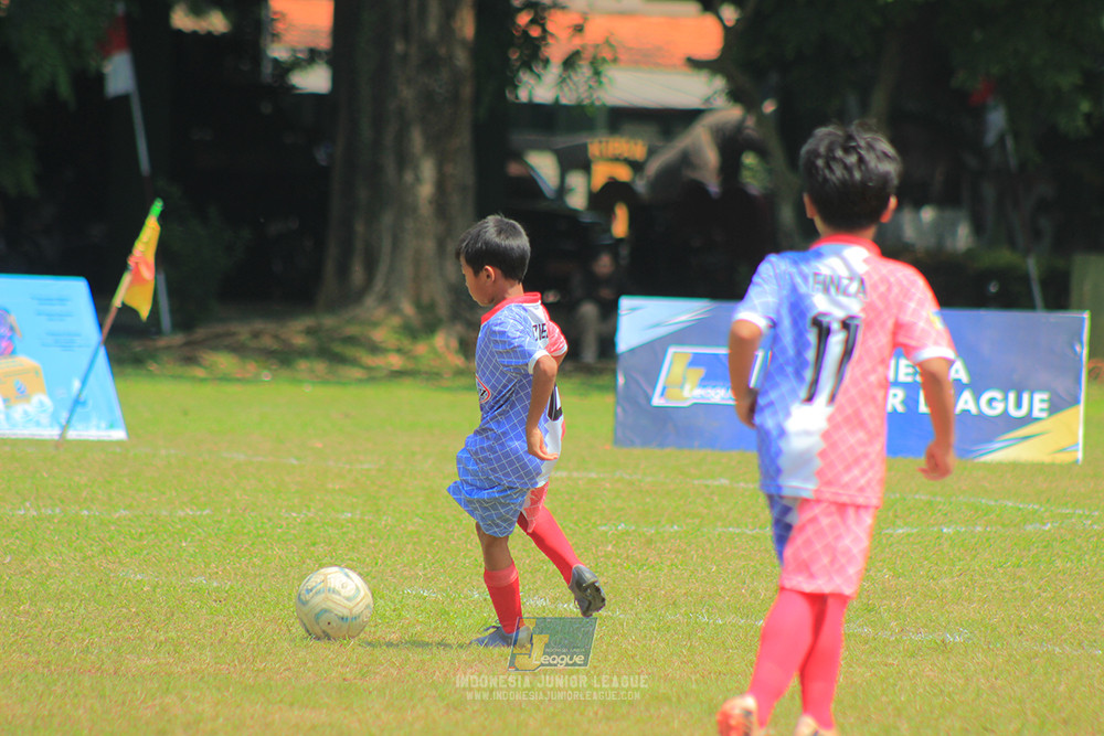 ijlu10 170825 timah united vs endang witarsa fc