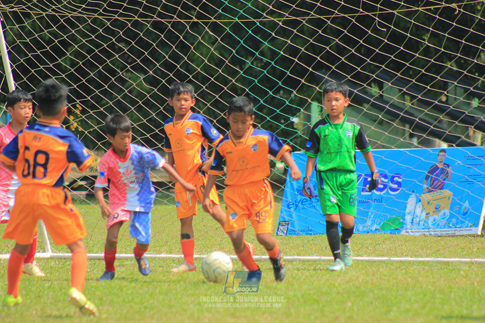 ijlu10 170825 timah united vs endang witarsa fc