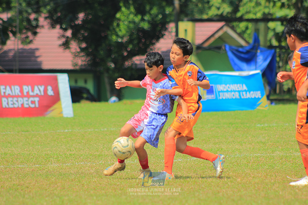 ijlu10 170825 timah united vs endang witarsa fc