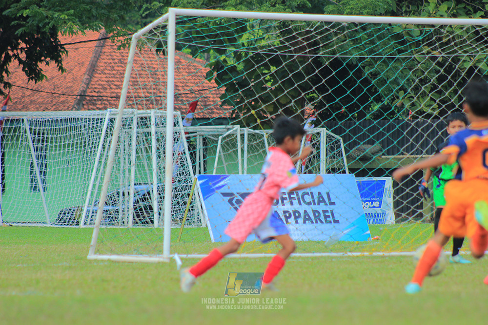 ijlu10 170825 timah united vs endang witarsa fc