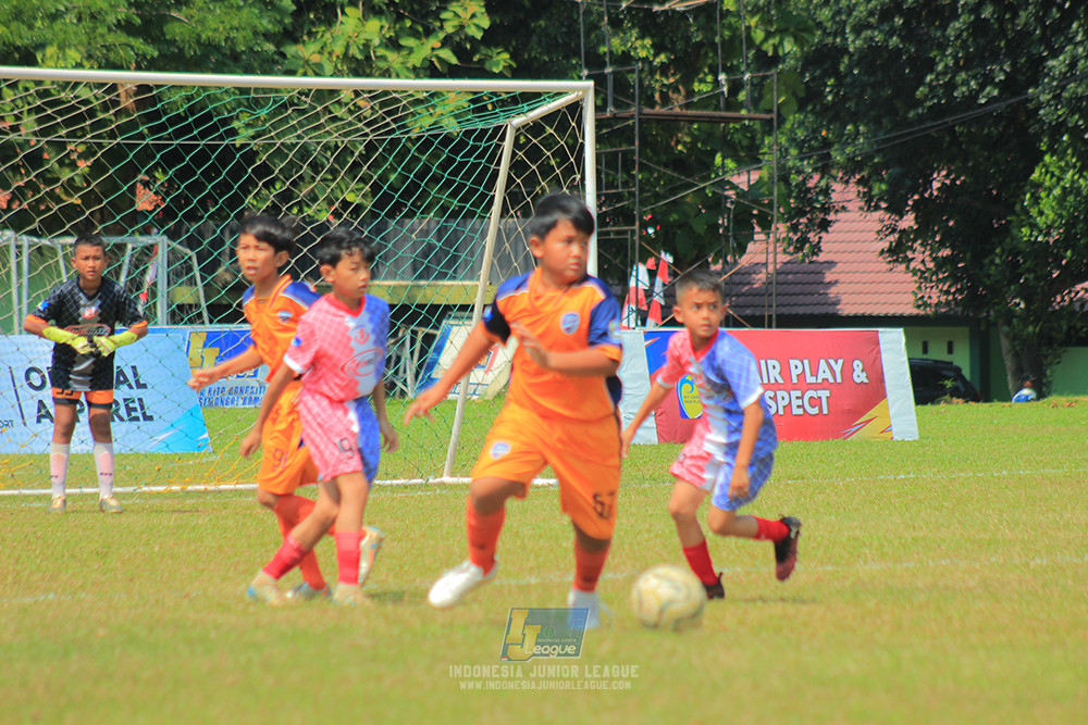 ijlu10 170825 timah united vs endang witarsa fc