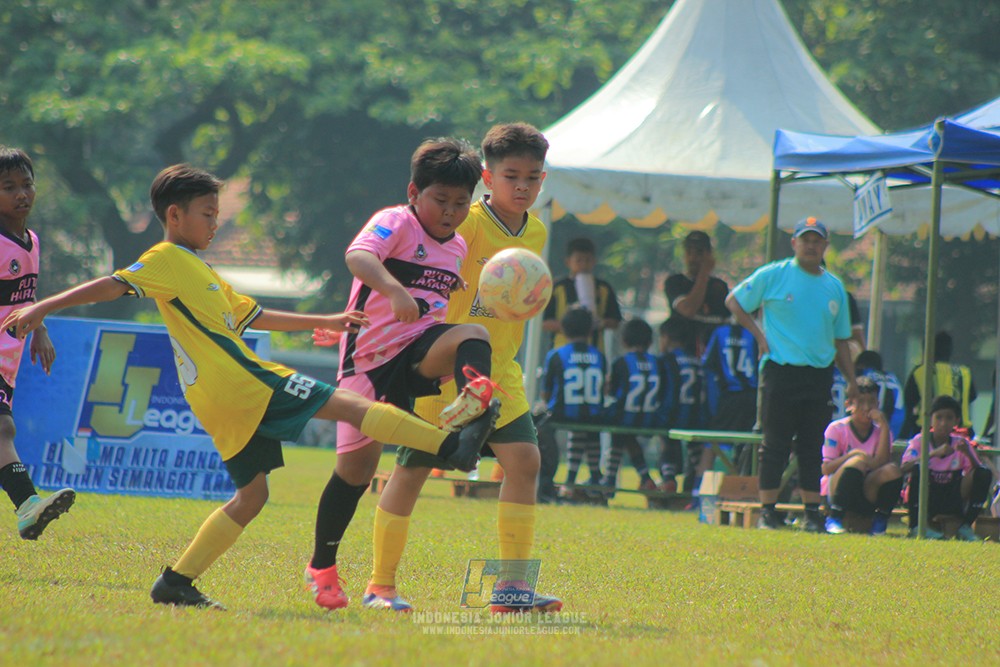 ijlu11 big21 plate maesa pararaider army vs putra harapan