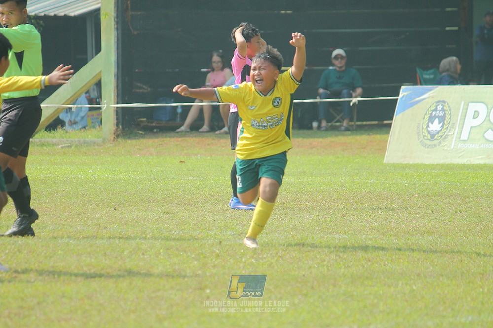 ijlu11 big21 plate maesa pararaider army vs putra harapan