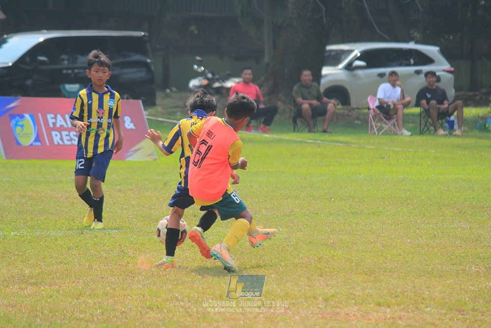 ijlu11 big21 plate maisa 27 bekasi vs maesa pararaider army
