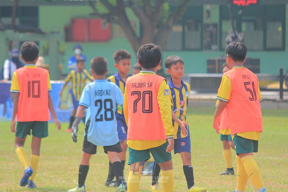 ijlu11 big21 plate maisa 27 bekasi vs maesa pararaider army