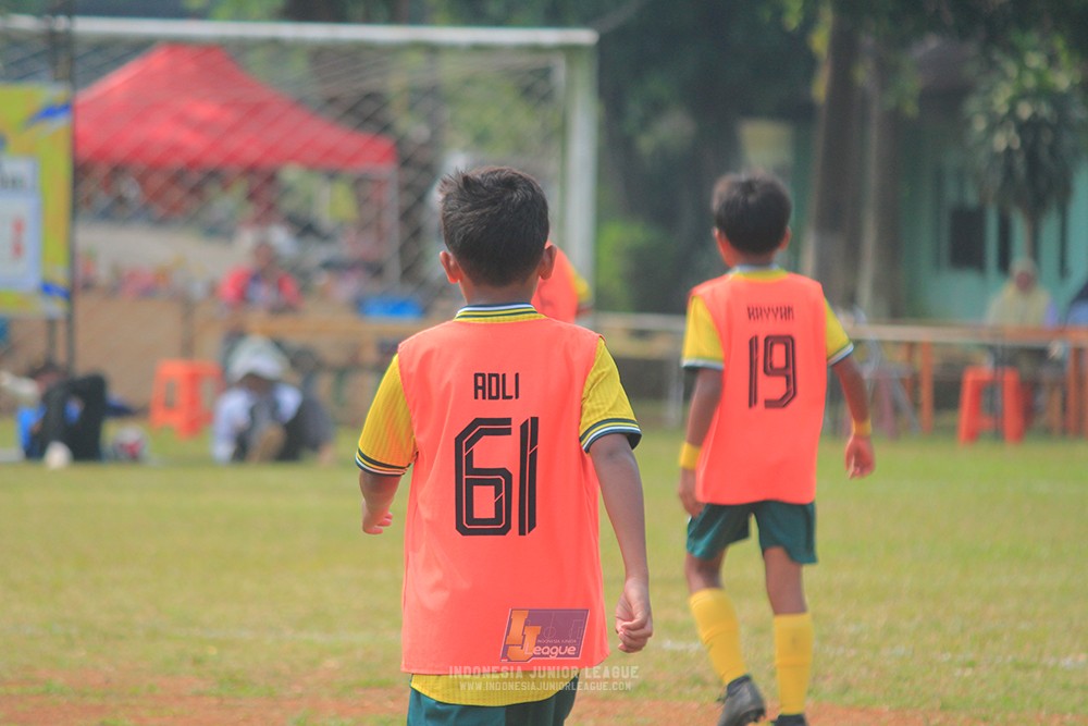 ijlu11 big21 plate maisa 27 bekasi vs maesa pararaider army