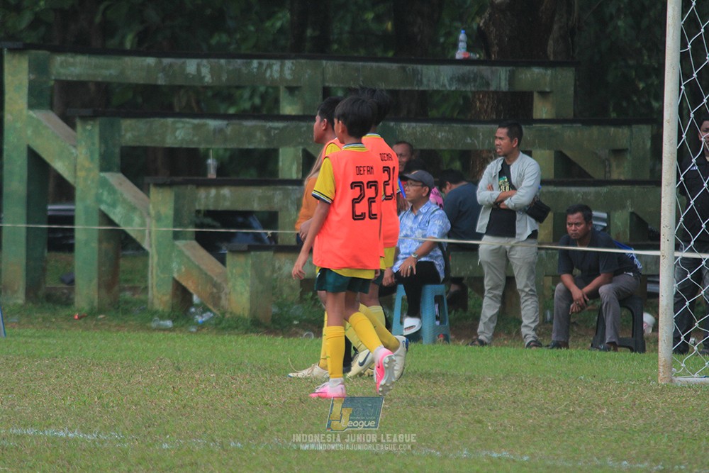 ijlu11 big21 plate maisa 27 bekasi vs maesa pararaider army