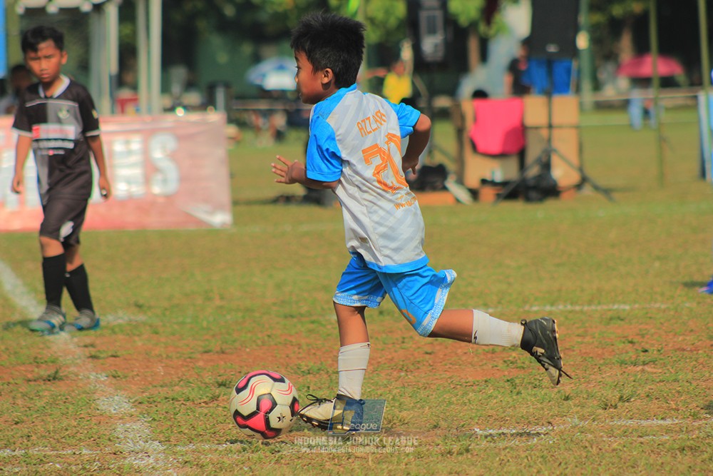 ijlu11 big21 plate proball football vs jips soccer
