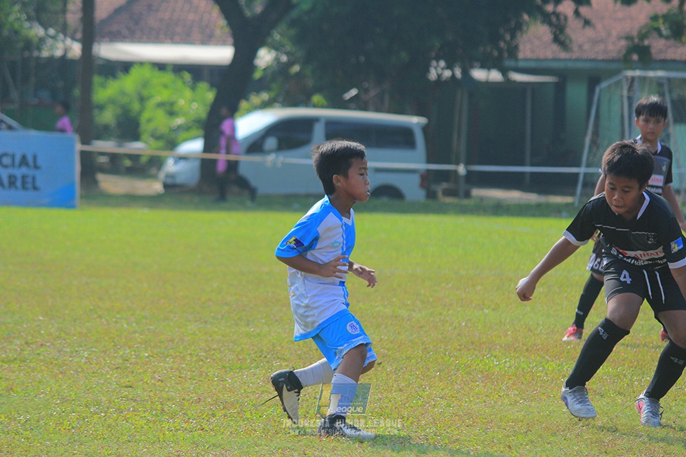 ijlu11 big21 plate proball football vs jips soccer