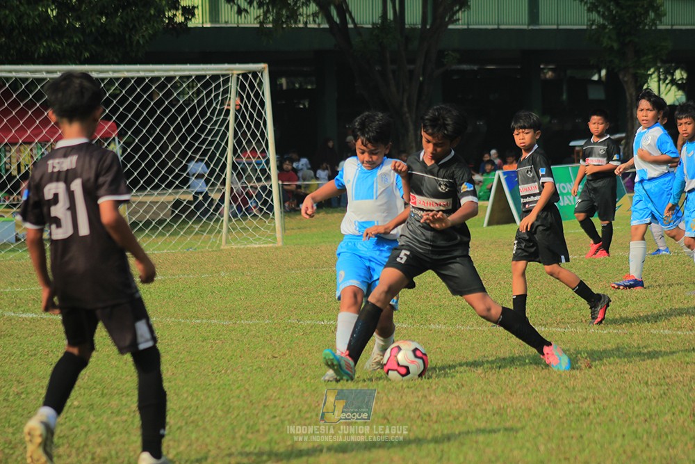 ijlu11 big21 plate proball football vs jips soccer
