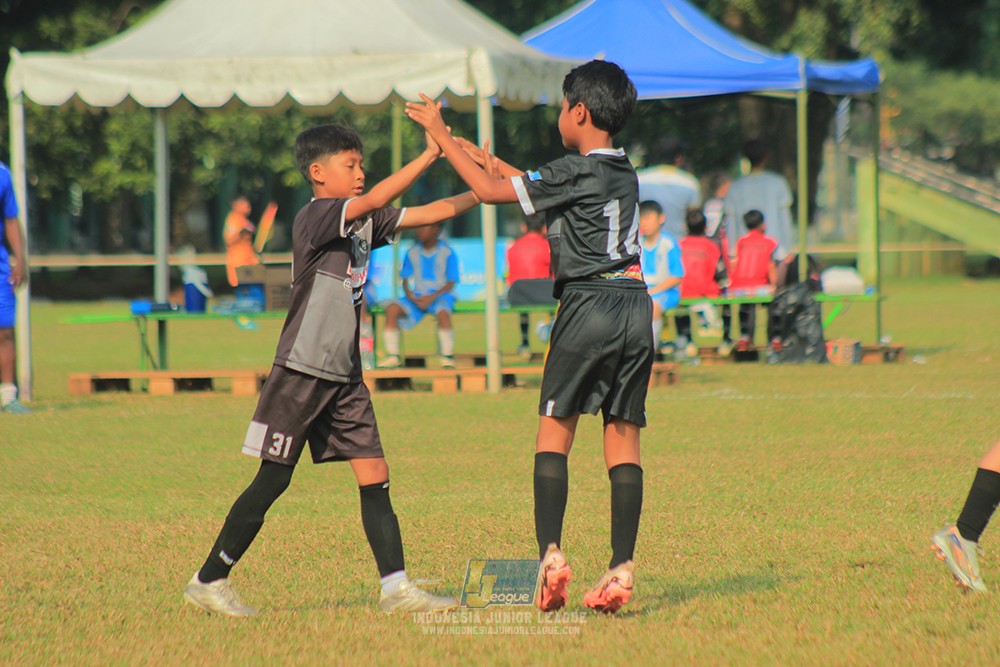 ijlu11 big21 plate proball football vs jips soccer