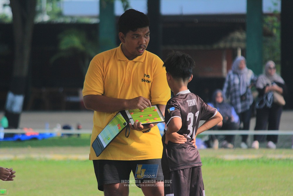 ijlu11 big21 plate proball football vs jips soccer