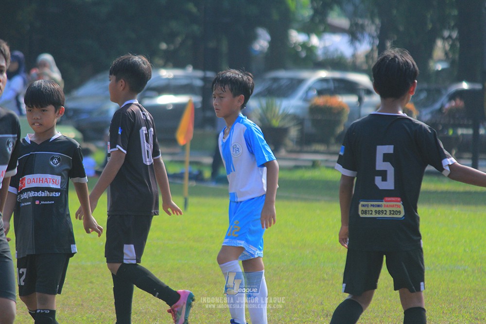 ijlu11 big21 plate proball football vs jips soccer