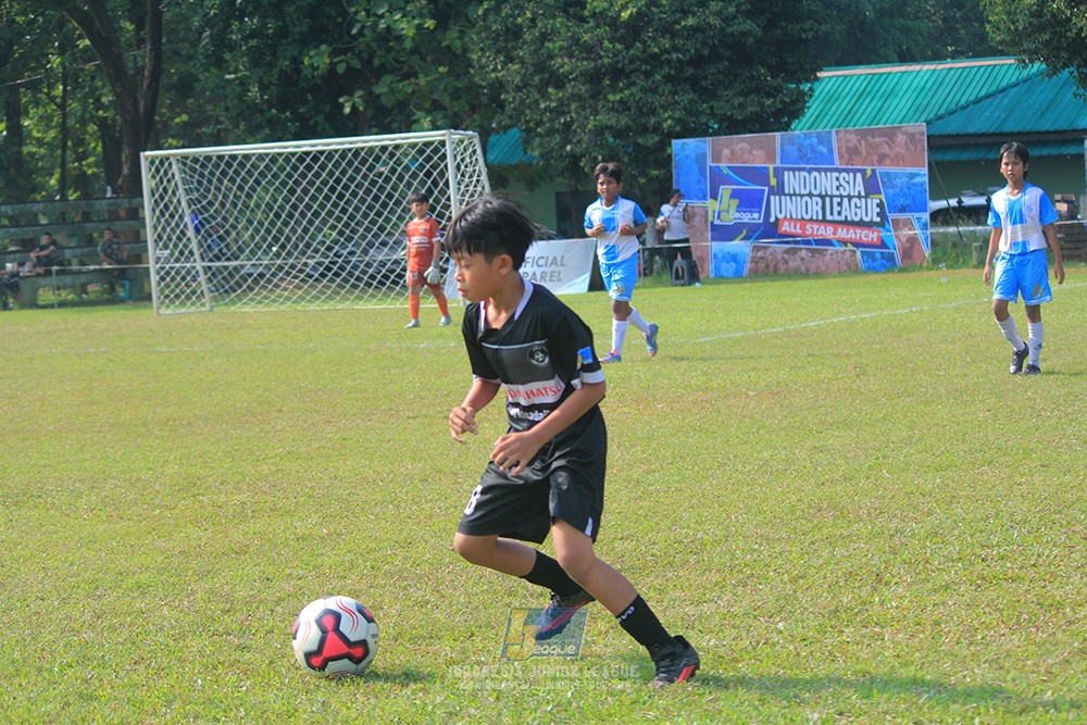ijlu11 big21 plate proball football vs jips soccer