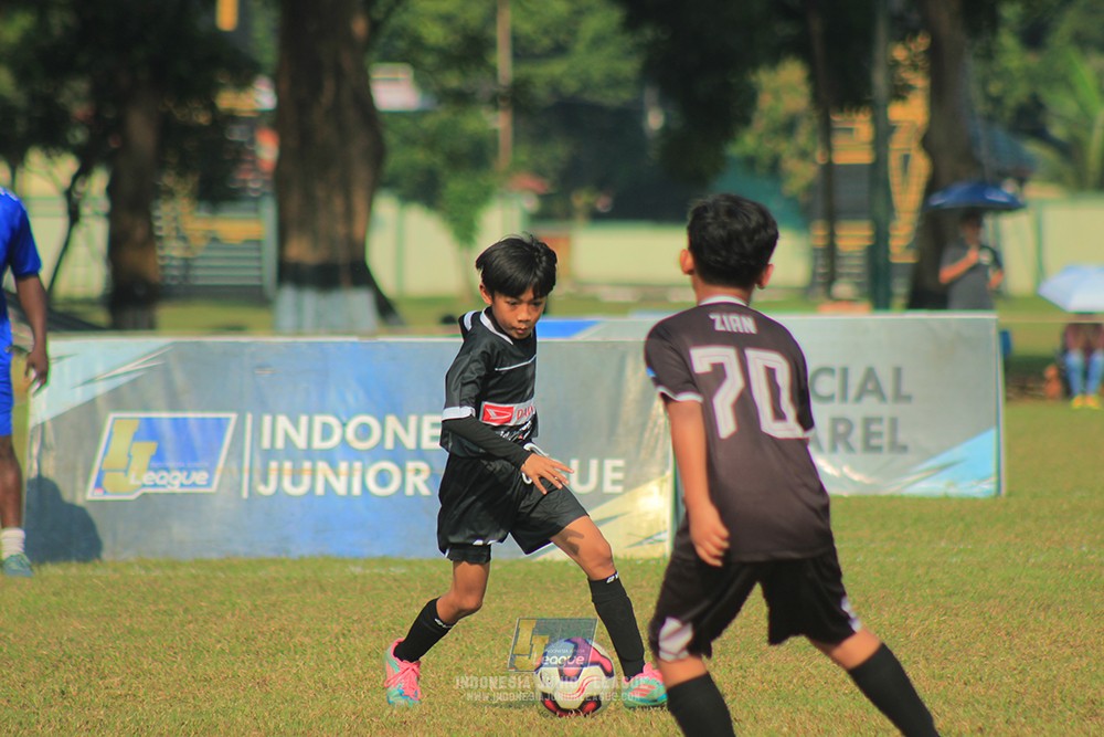 ijlu11 big21 plate proball football vs jips soccer