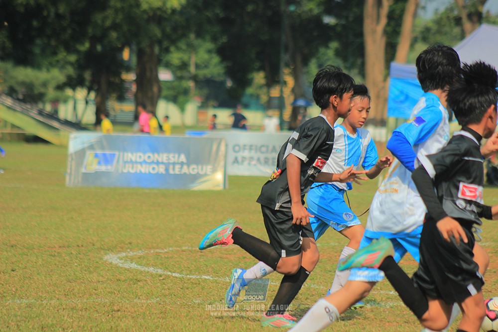 ijlu11 big21 plate proball football vs jips soccer