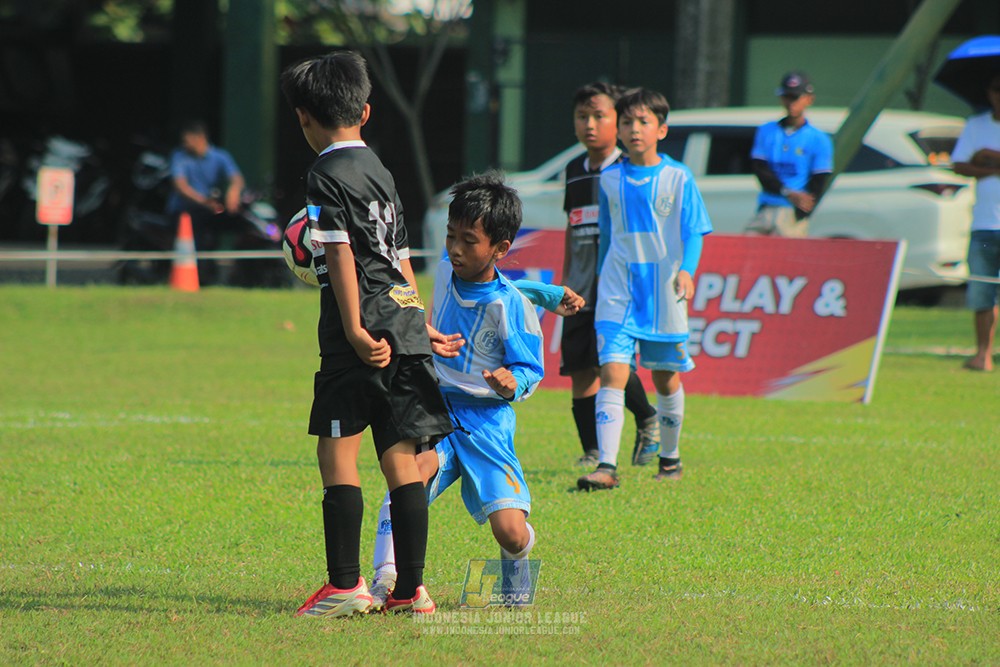 ijlu11 big21 plate proball football vs jips soccer