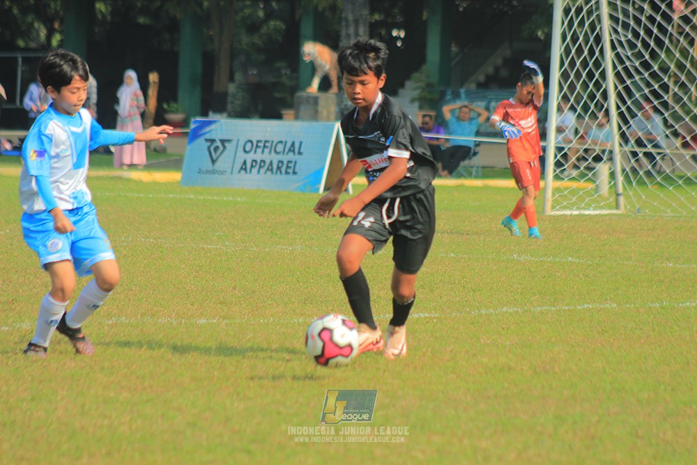ijlu11 big21 plate proball football vs jips soccer