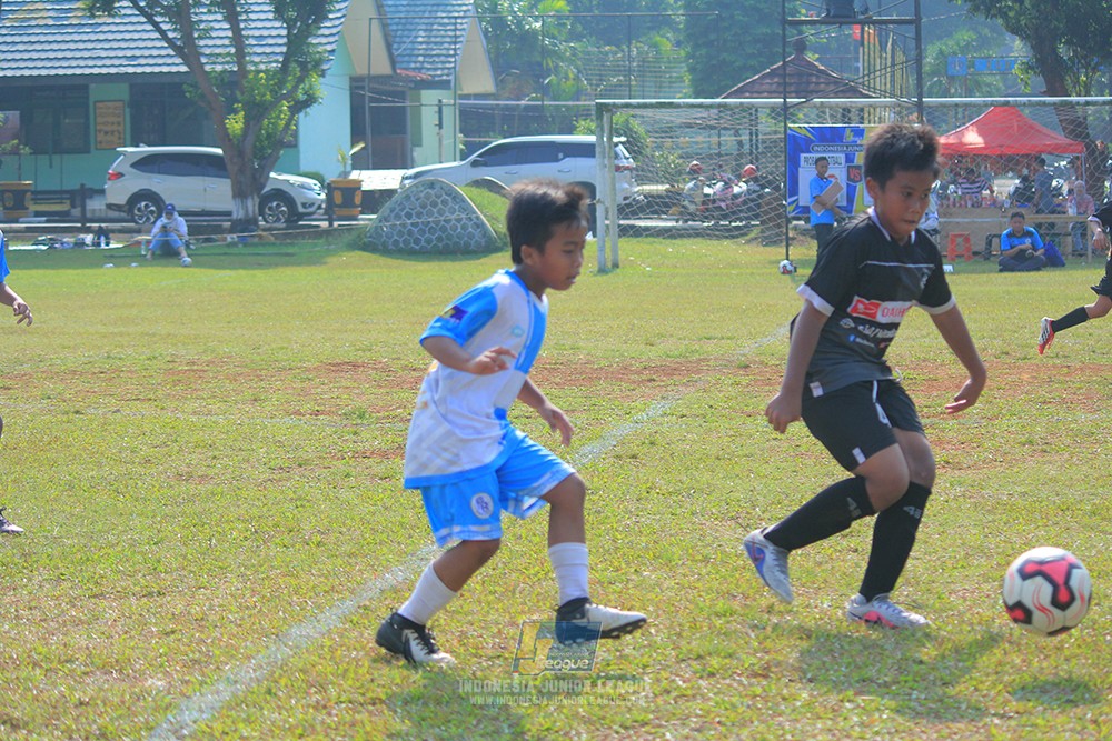 ijlu11 big21 plate proball football vs jips soccer