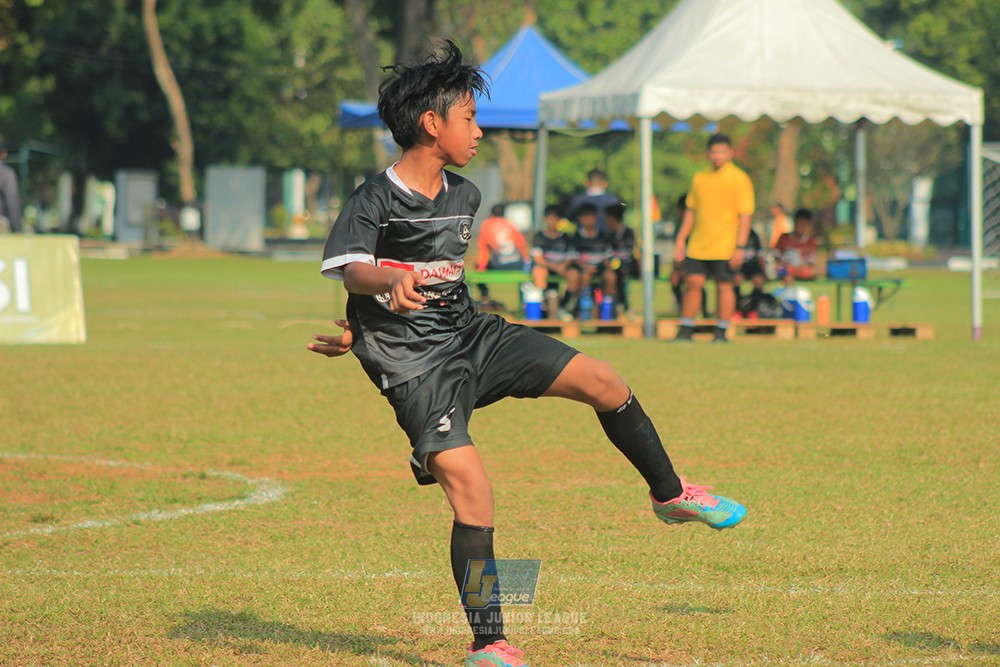 ijlu11 big21 plate proball football vs jips soccer