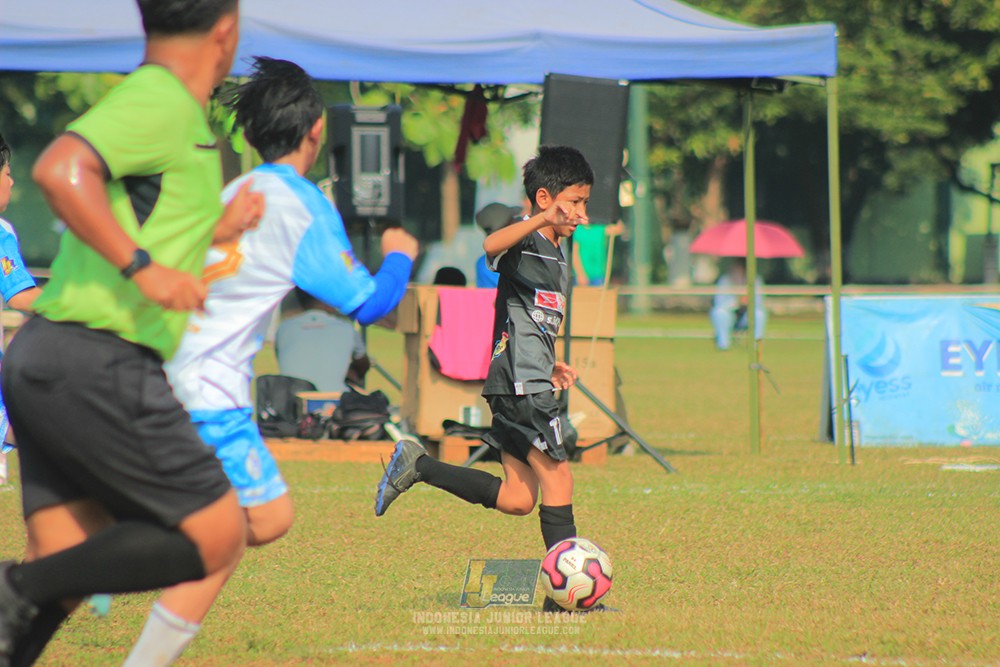 ijlu11 big21 plate proball football vs jips soccer