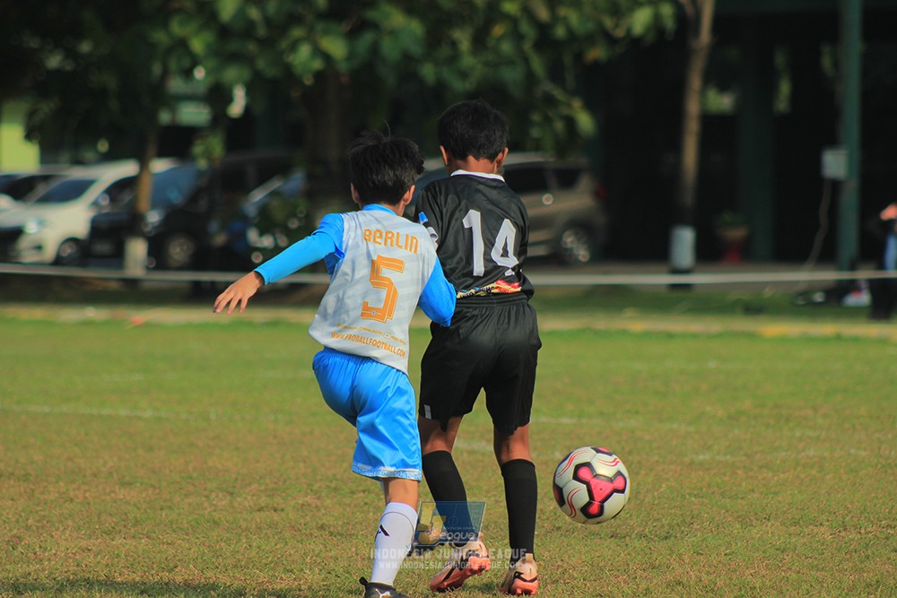 ijlu11 big21 plate proball football vs jips soccer